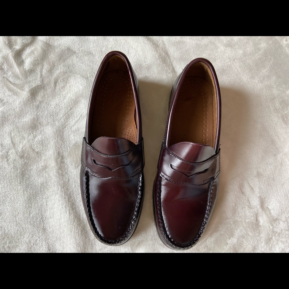 Size 7 Weejuns - G.H. Bass & Co. Penny Loafers